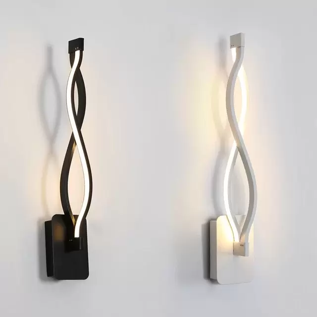 Siyah Beyaz Duvar Aplik Modern